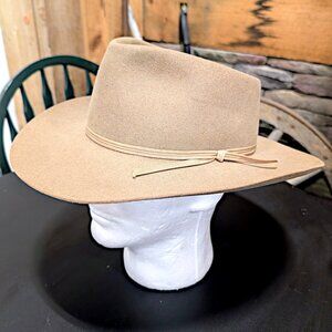 Akubra Size 61 7 5/8  Pure Fur Felt Snowy River Hand Made Cowboy Australia